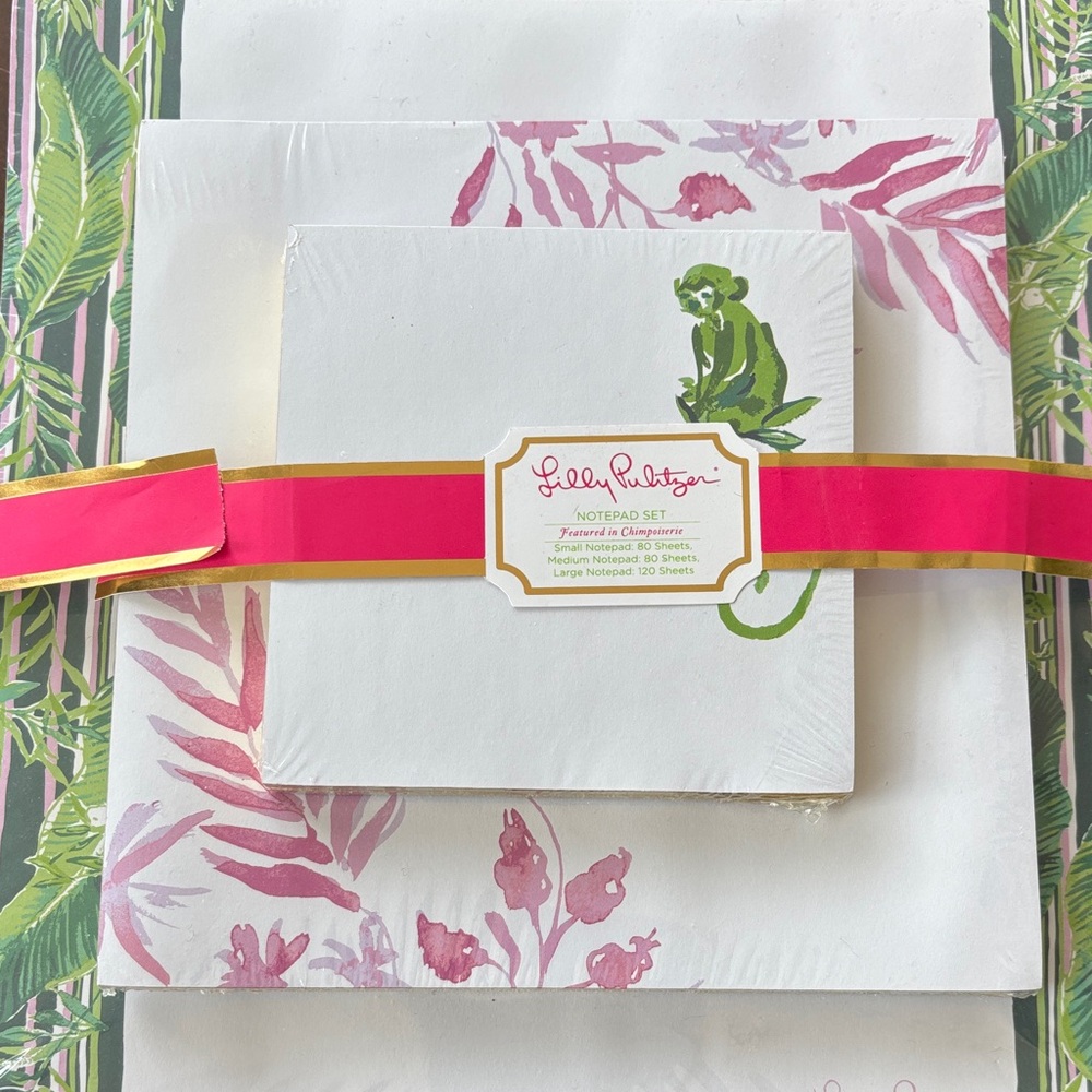 Lilly Pulitzer Pink and Green Leaf Notepad Set of 3 NWT - Picture 3 of 6